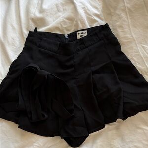 Sunday Best Black Pleated Skort with Tie Waist - 0